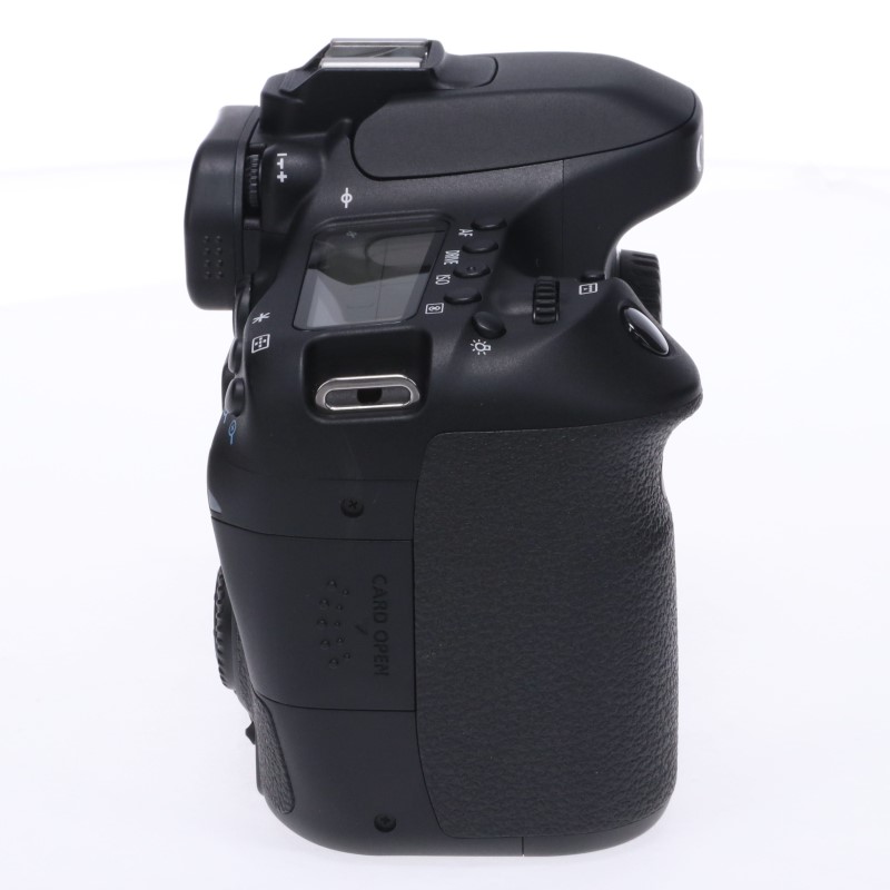 EOS 80D