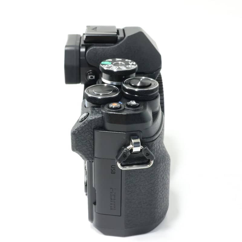 OLYMPUS／OM SYSTEM OM-D E-M10 Mark IV ボディー ブラック 中古