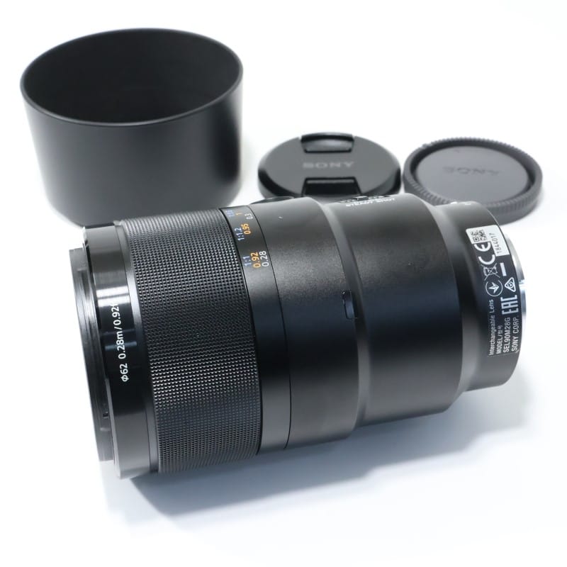 FE 90mm F2.8 Macro G OSS SEL90M28G