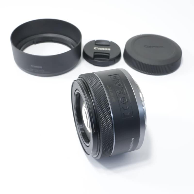 RF50mm F1.8 STM