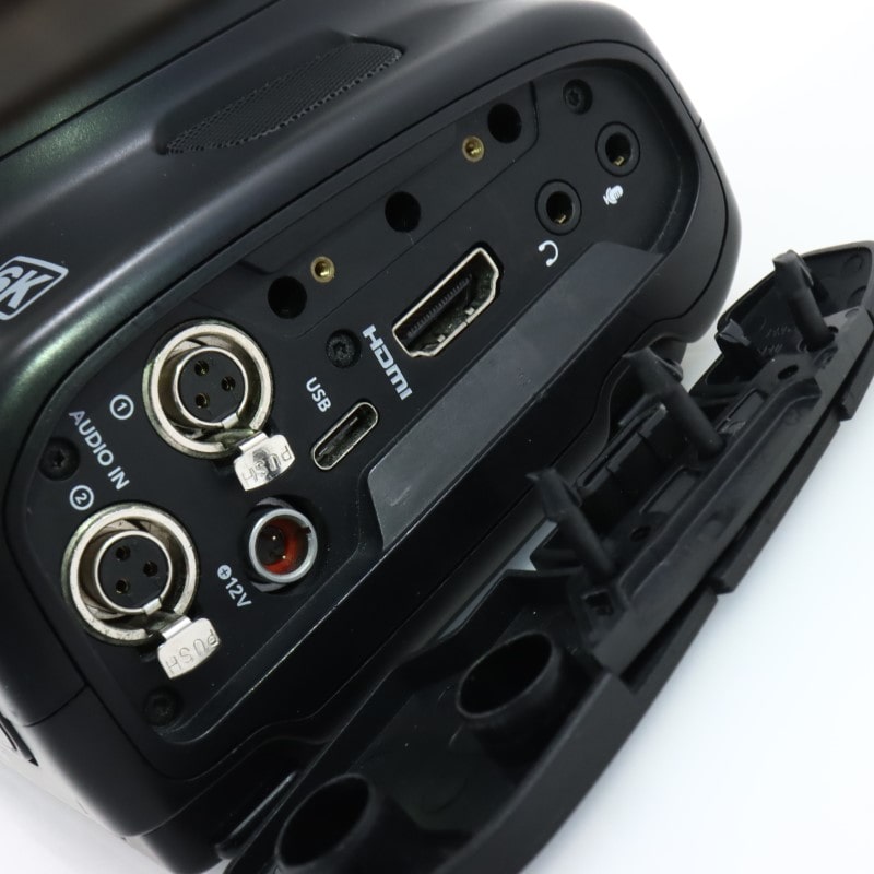 CINECAMPOCHDEF06P [Blackmagic Pocket Cinema Camera 6K Pro]