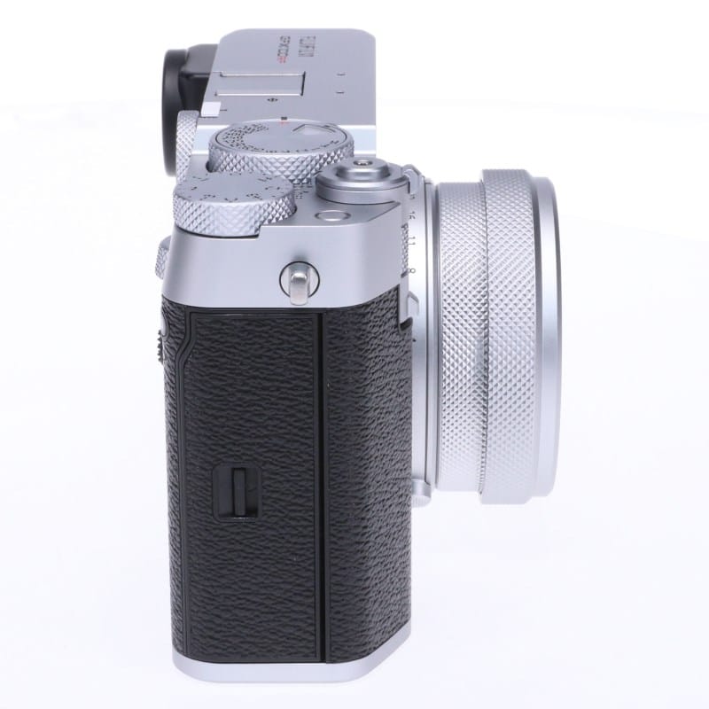 FUJIFILM GFX100RF シルバー