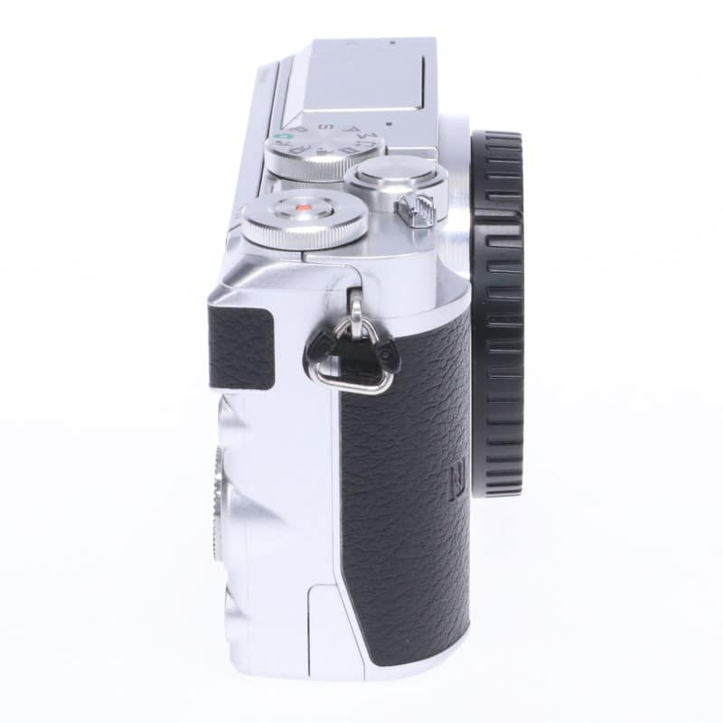 Nikon 1 J5 ボディー シルバー