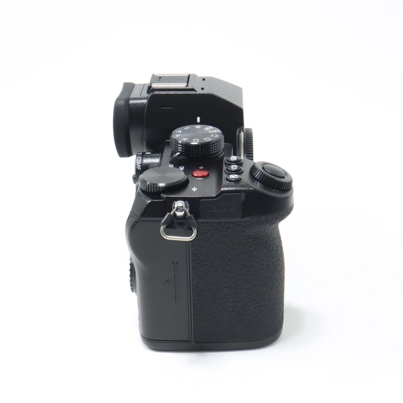 Panasonic LUMIX S5 ボディ DC-S5 中古 C2120183596065｜フジヤカメラ