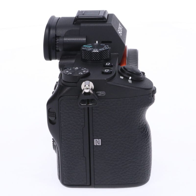 未使用品 SONY ソニー α7 III ミラーレス一眼カメラ ILCE-7M3 SONY ソニー ミラーレス一眼カメラ α7 III ボディ ブラック ILCE