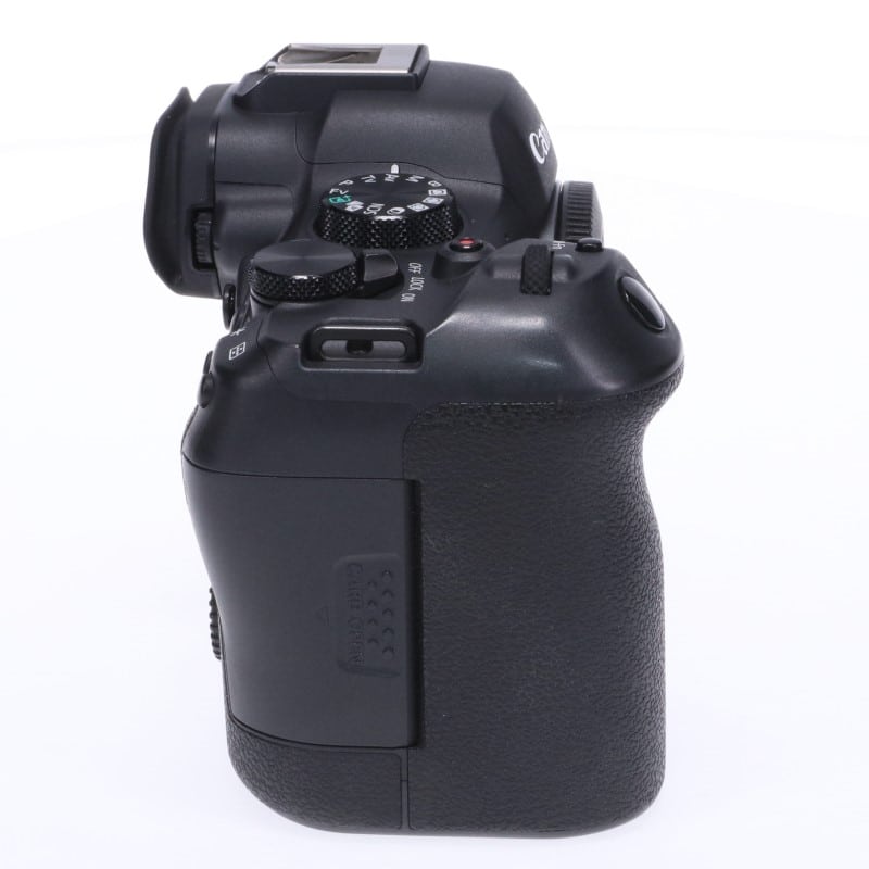 EOS R6 Mark II ボディー