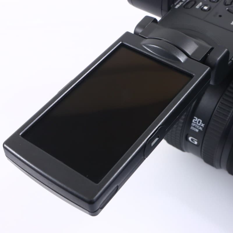 HXR-NX3