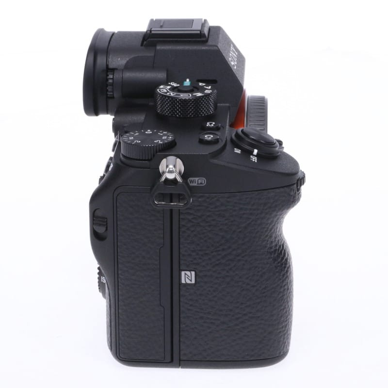 SONY α7R III ボディ ILCE-7RM3 AB+ランク 中古｜フジヤカメラ