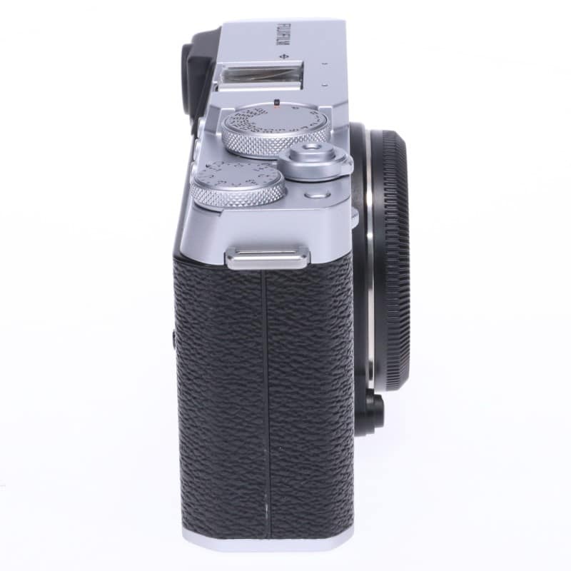 FUJIFILM X-E4 ボディ シルバー