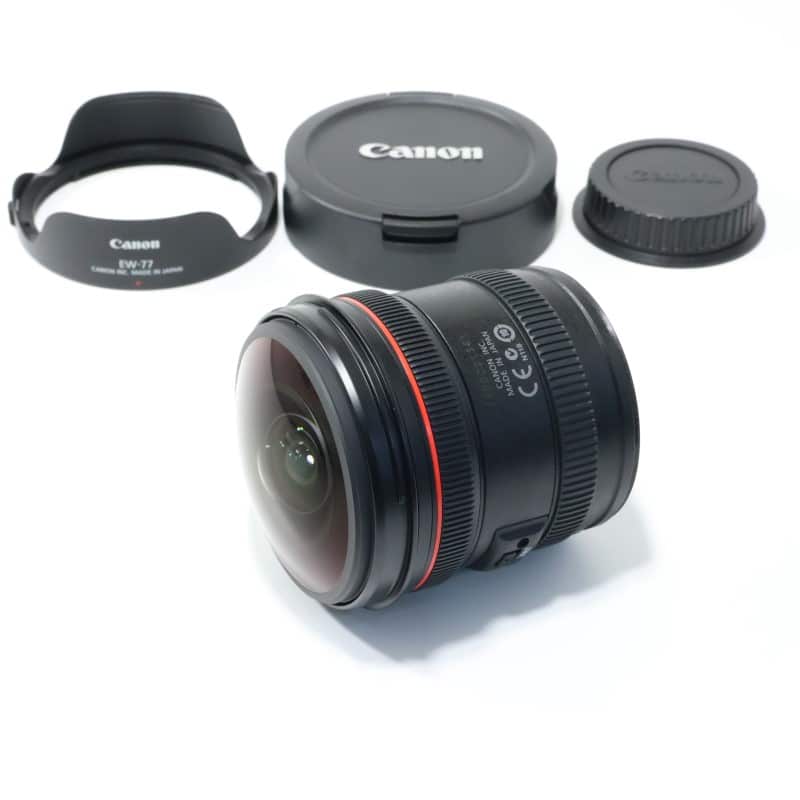 EF8-15mm F4L フィッシュアイ USM