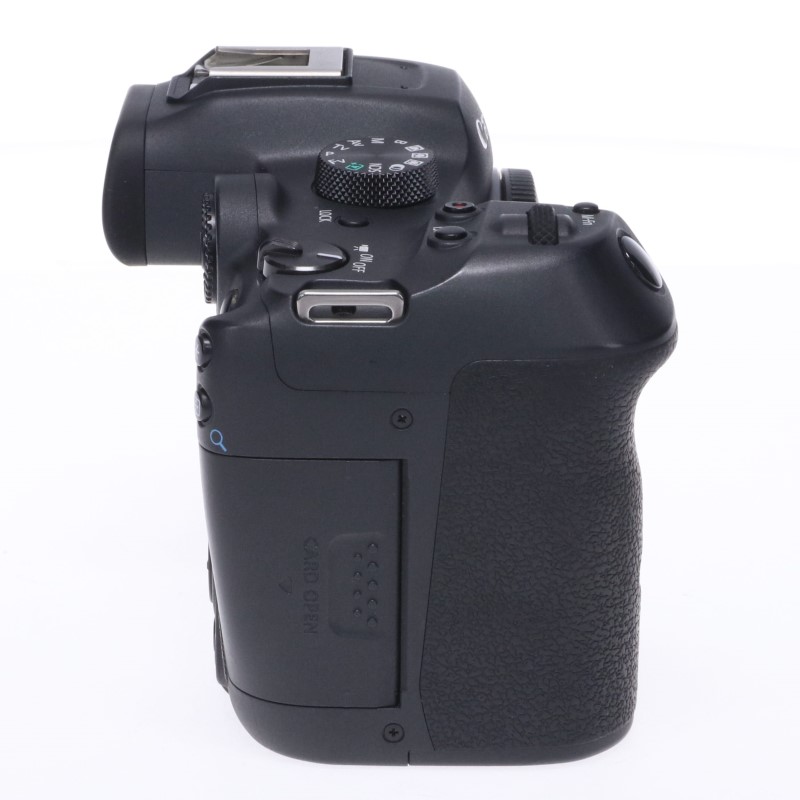 EOS R7