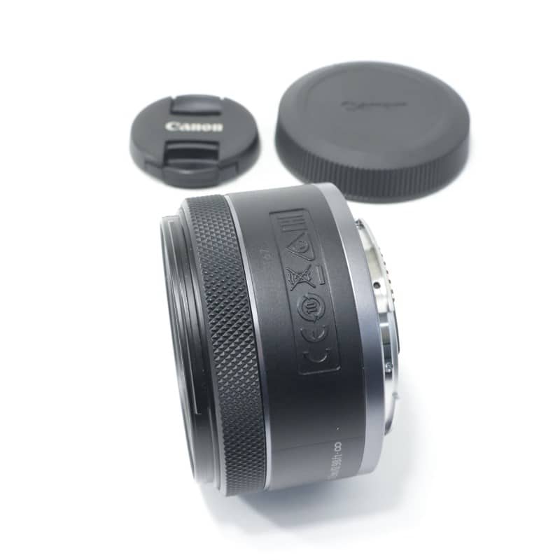 RF50mm F1.8 STM