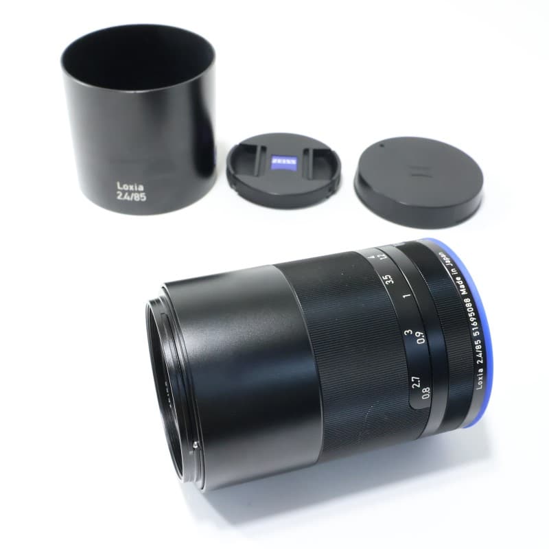 Loxia 2.4/85 E-mount