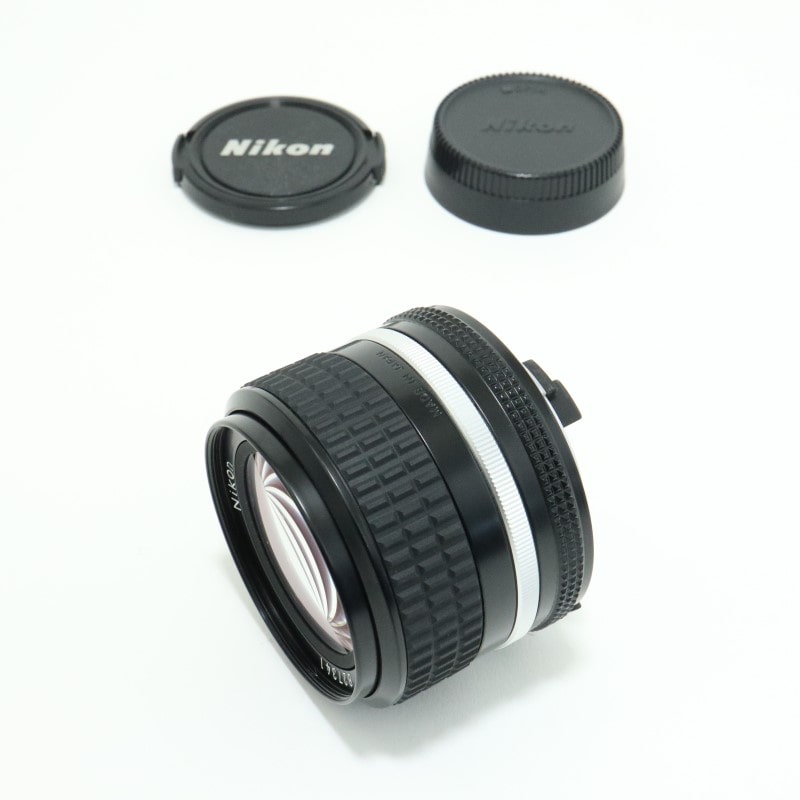 AI Nikkor 24mm f/2.8S