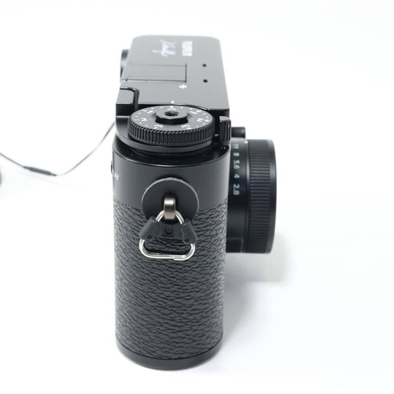 X half (FUJIFILM X-HF1) ブラック