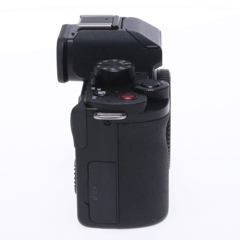LUMIX G100 DC-G100 ボディ単体