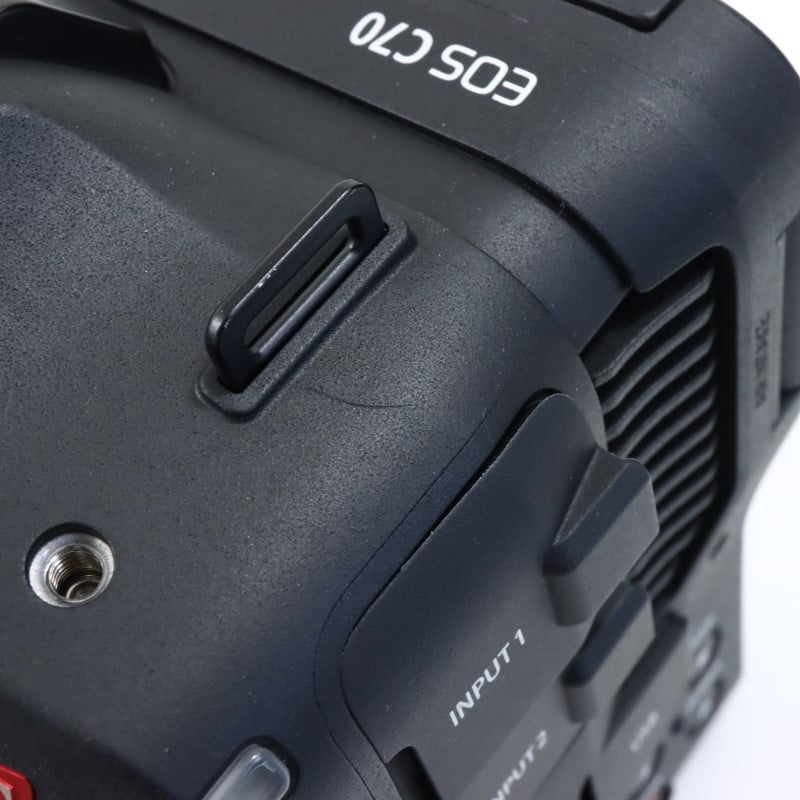EOS C70 ボディー