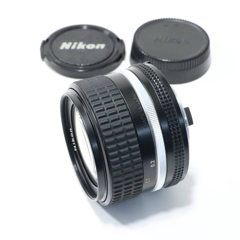 AI Nikkor 28mm f/2.8S