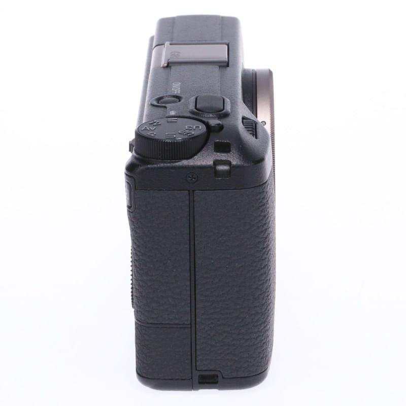 RICOH GR III