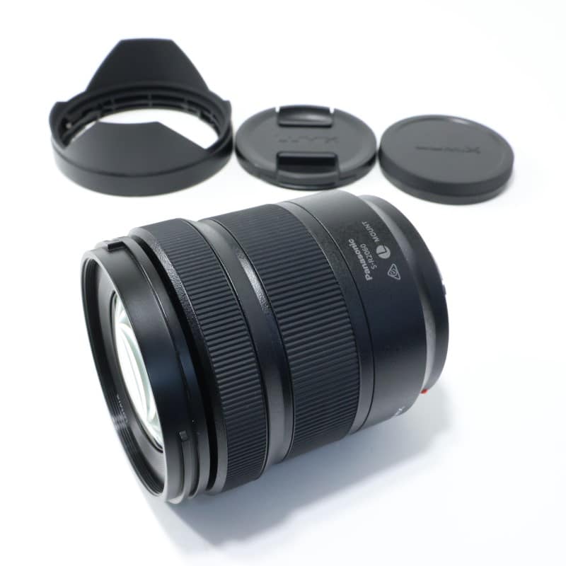 LUMIX S 20-60mm F3.5-5.6 S-R2060