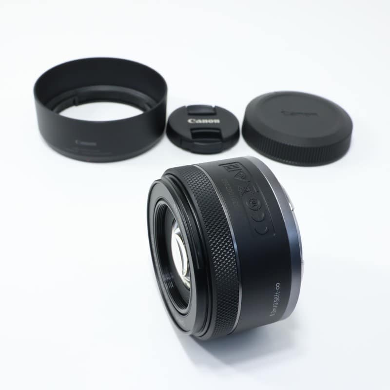 RF50mm F1.8 STM
