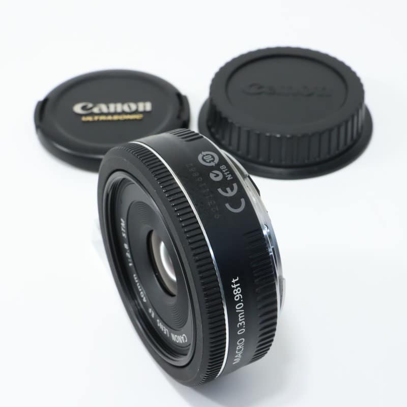 EF 40mm F2.8 STM ブラック