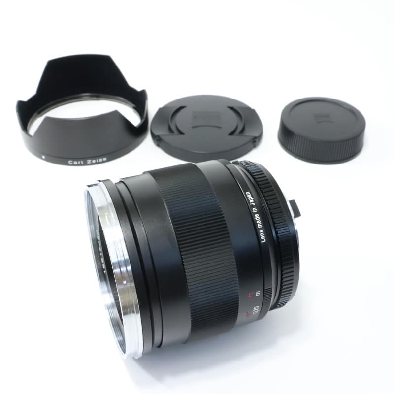 Distagon T* 2/25 ZF.2