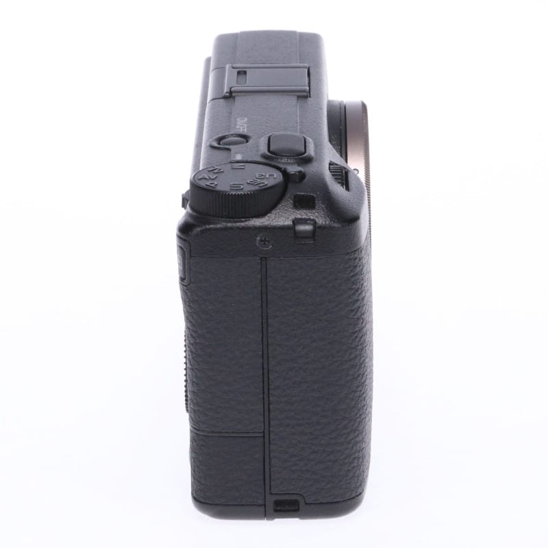 RICOH GR III