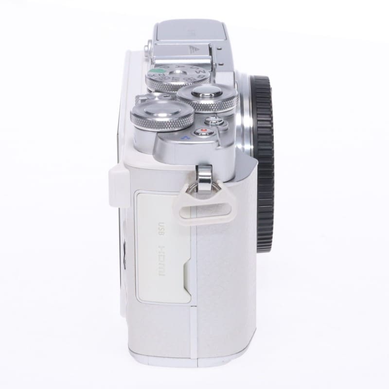 OLYMPUS PEN E-P7 ボディー ホワイト