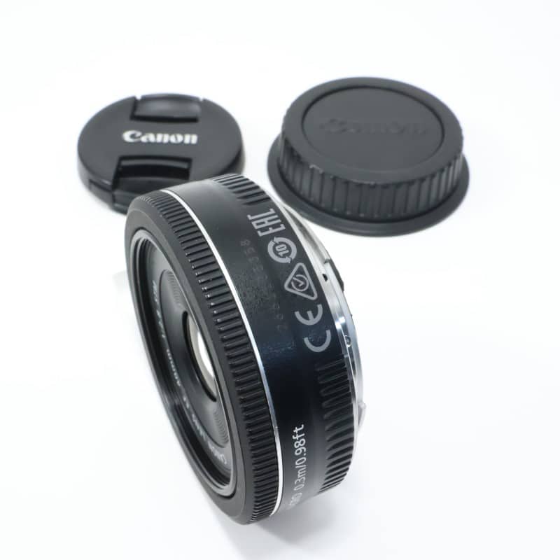 EF 40mm F2.8 STM ブラック