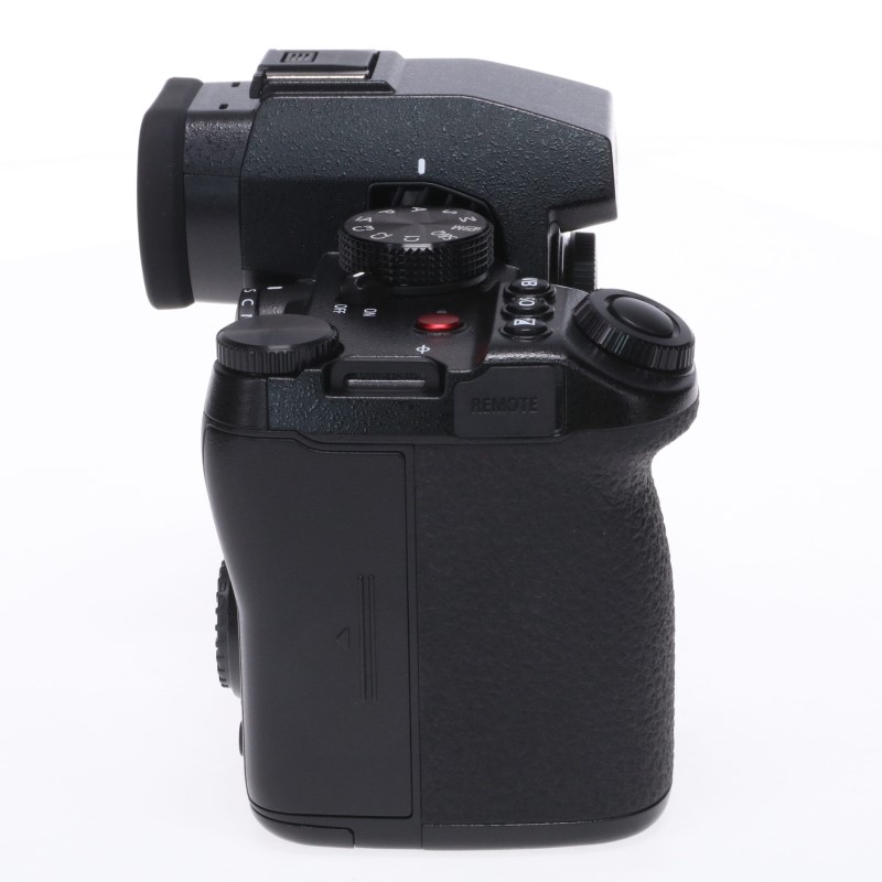 LUMIX DC-S5M2