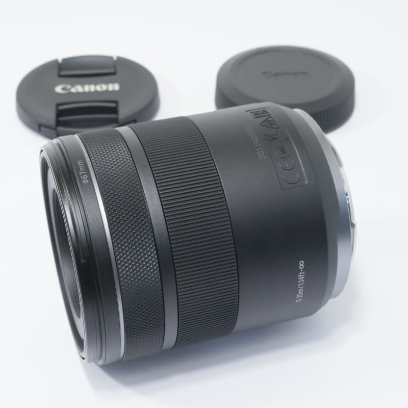 RF85mm F2 MACRO IS STM