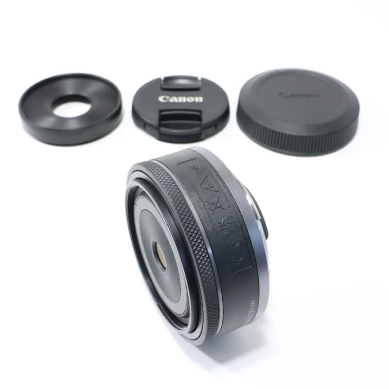 RF28mm F2.8 STM