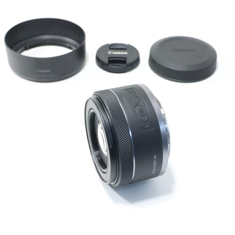 RF50mm F1.8 STM