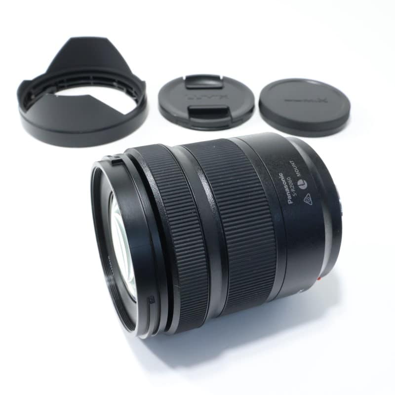 LUMIX S 20-60mm F3.5-5.6 S-R2060