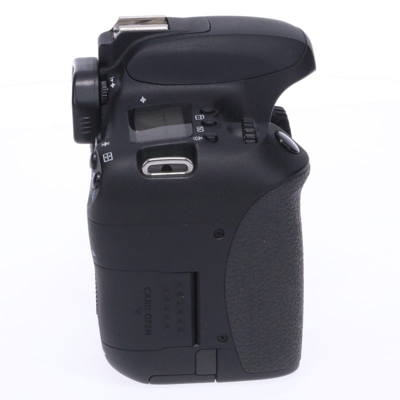 EOS 8000D ボディー