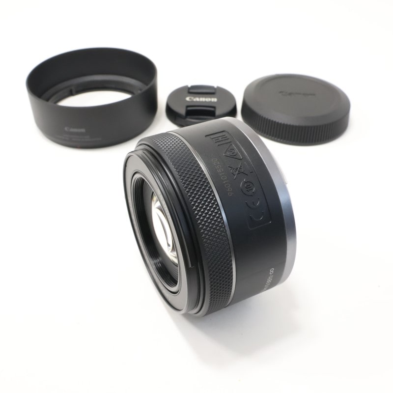 RF50mm F1.8 STM
