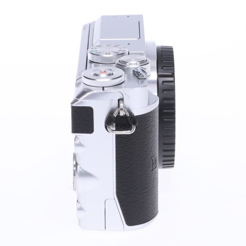 Nikon 1 J5 ボディー シルバー