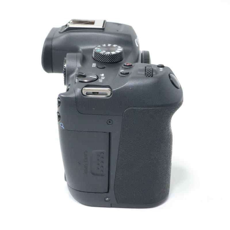 EOS R7 ボディー