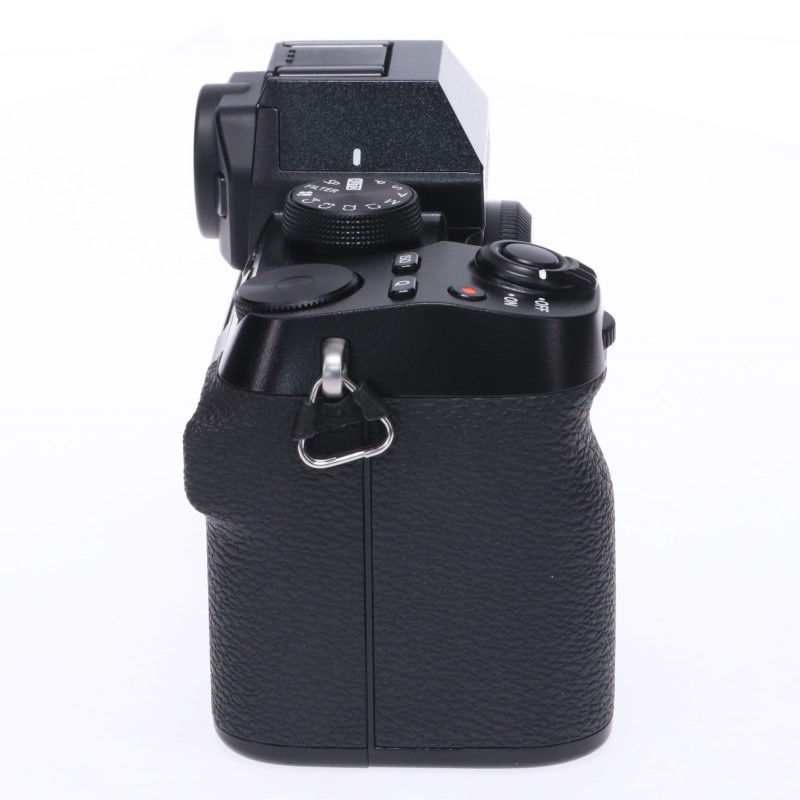 FUJIFILM X-S10