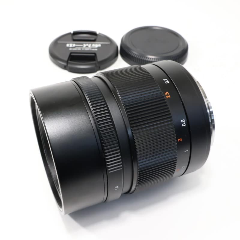 SPEEDMASTER 65mm F1.4 富士フィルムG