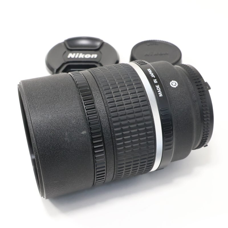 Ai AF DC-Nikkor 135mm f/2D