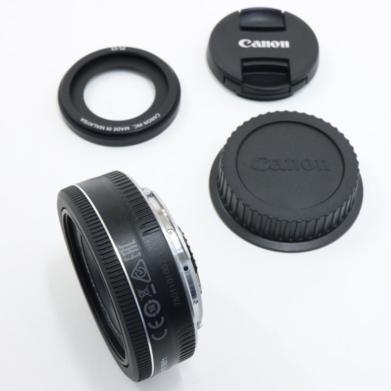 EF 40mm F2.8 STM ブラック