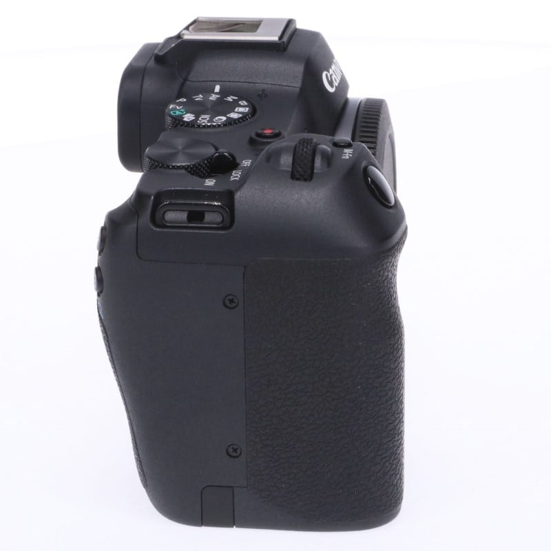 Canon EOS R8 ボディー ABランク 中古｜フジヤカメラ