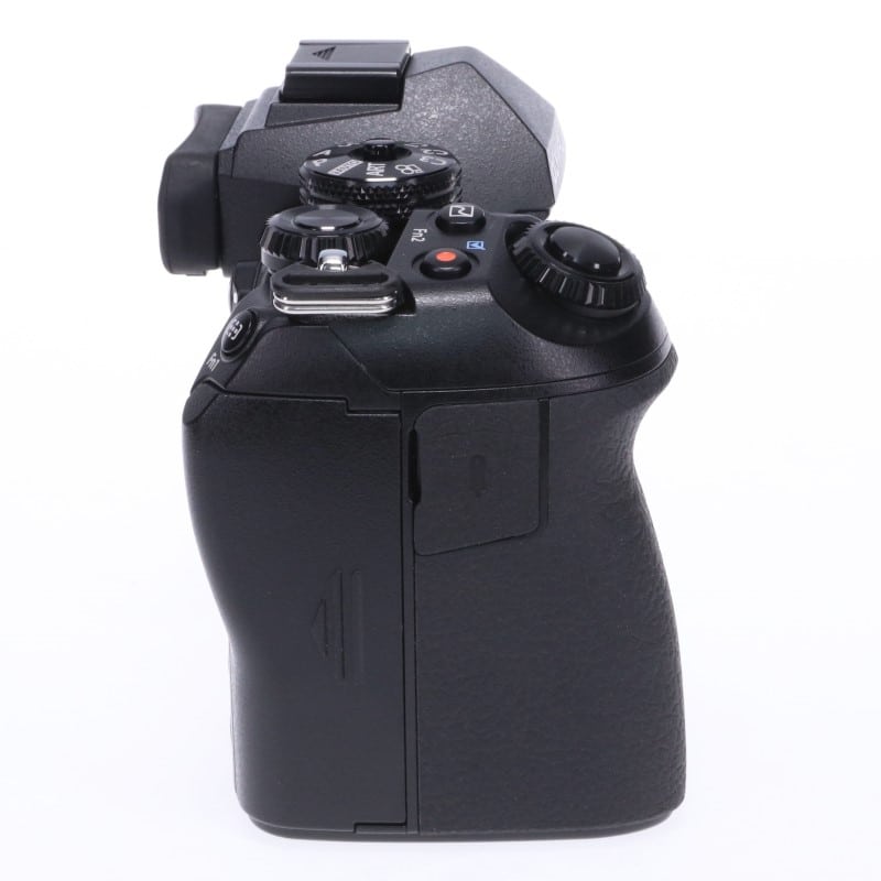 OM-D E-M1 Mark II ボディー