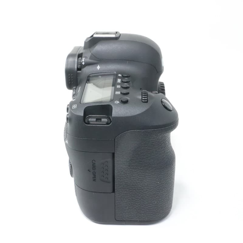 EOS 6D Mark II ボディー