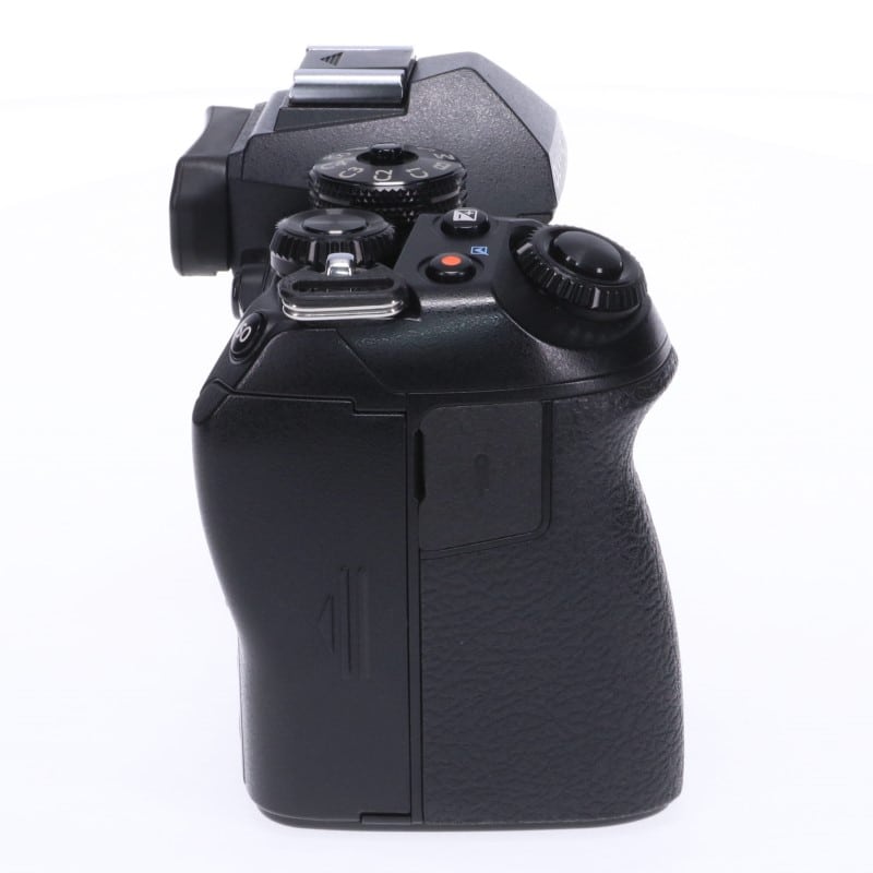OM-D E-M1 Mark III ボディー