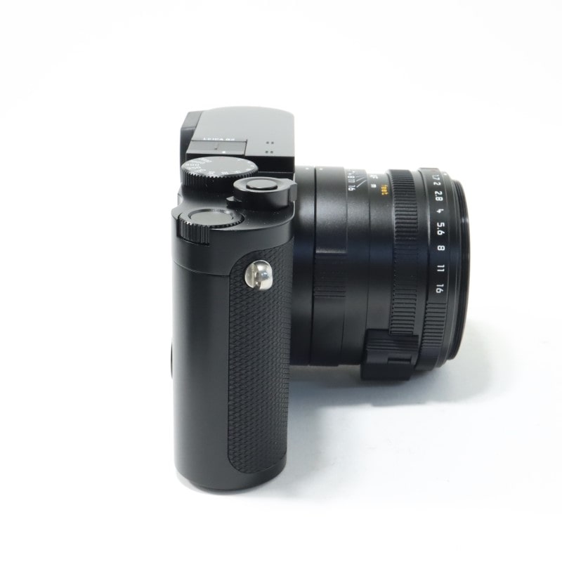 Leica Q2