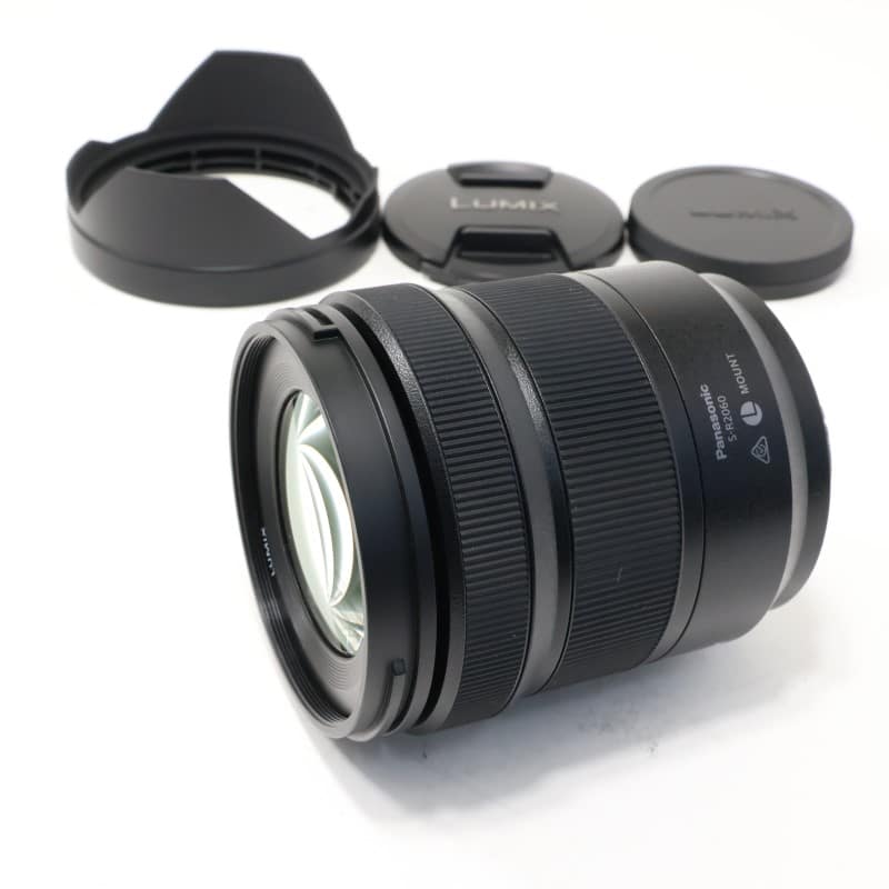 LUMIX S 20-60mm F3.5-5.6 S-R2060
