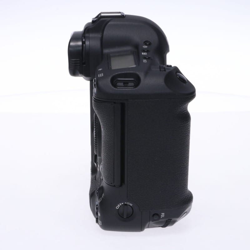 EOS-1D Mark III